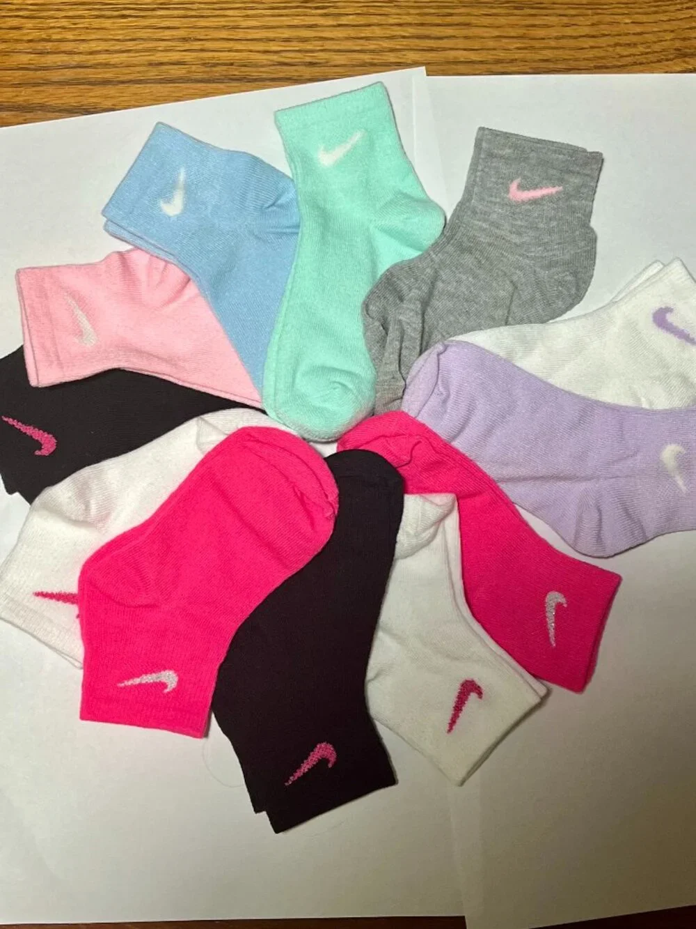 12 Pairs Kids Nike Socks, NWOT, size XS
